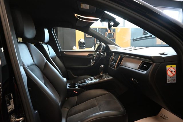 PORSCHE Macan usata 124
