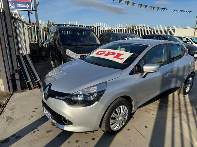 RENAULT Clio usata, con Airbag Passeggero