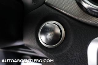 MERCEDES-BENZ GLA 200 usata, con Park Distance Control
