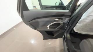 AUDI Q5 usata, con Autoradio digitale