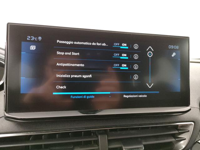 PEUGEOT 5008 usata, con Park Distance Control