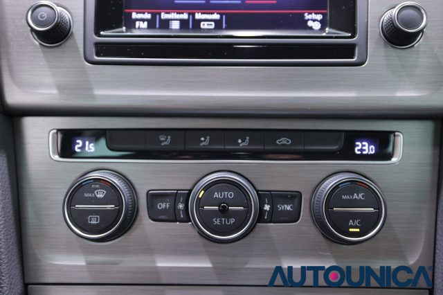 VOLKSWAGEN Golf usata, con Vivavoce