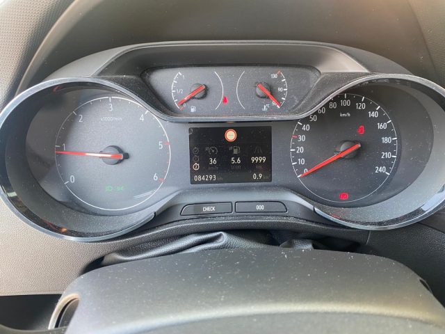 OPEL Crossland X usata, con Climatizzatore