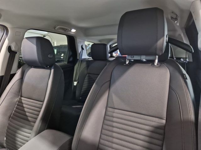LAND ROVER Discovery Sport usata, con Controllo trazione