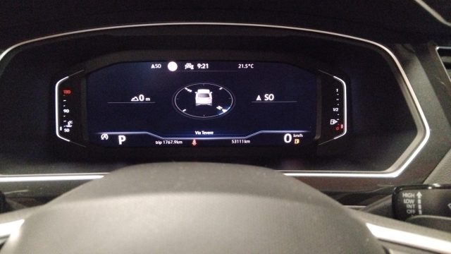 VOLKSWAGEN Tiguan usata, con Riconoscimento dei segnali stradali