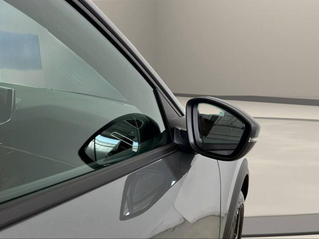 PEUGEOT 2008 usata, con Sensori di parcheggio anteriori