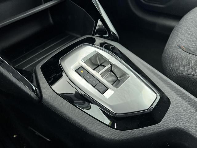 PEUGEOT 208 usata, con ESP