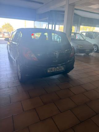 OPEL Corsa usata, con Alzacristalli elettrici