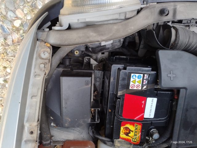 RENAULT Twingo usata 26