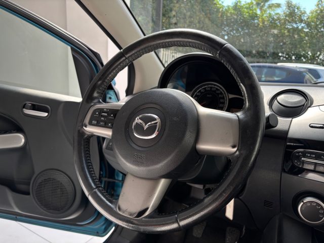 MAZDA 2 usata, con Climatizzatore