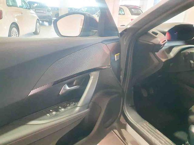 PEUGEOT 2008 usata, con Cruise Control