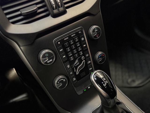 VOLVO V40 usata, con Bracciolo