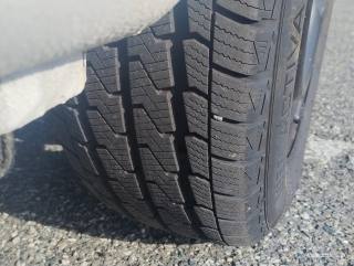 MERCEDES-BENZ Vito usata, con Servosterzo