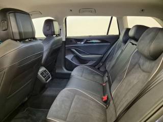 VOLKSWAGEN Passat usata, con Bluetooth