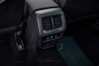 VOLKSWAGEN Tiguan usata, con Sensore di pioggia