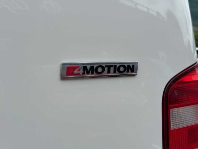 VOLKSWAGEN Transporter usata 22