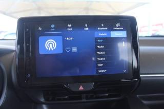 TOYOTA Yaris usata, con Bluetooth