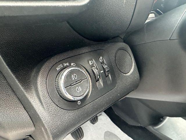 OPEL Combo usata, con Chiusura centralizzata telecomandata