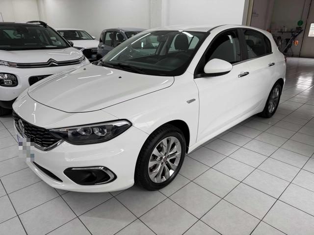 FIAT Tipo usata, con Airbag laterali