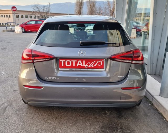 MERCEDES-BENZ A 180 usata, con Boardcomputer