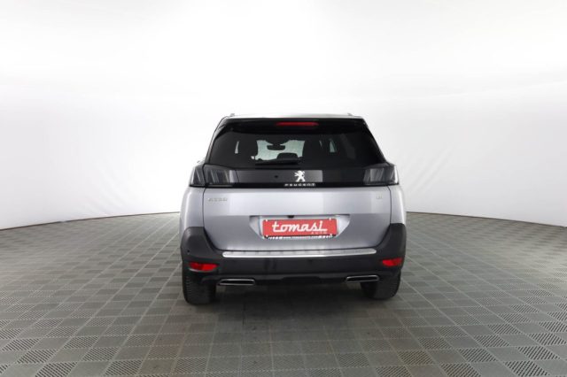 PEUGEOT 5008 usata 4