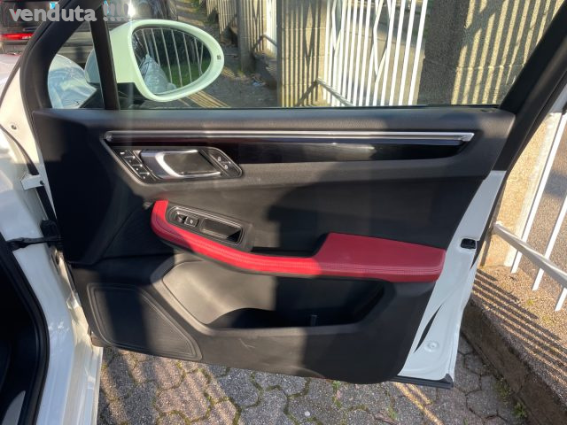 PORSCHE Macan usata, con ESP