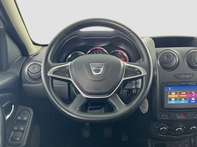 DACIA Duster usata 11