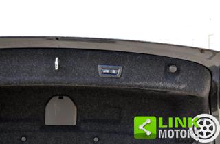 BMW 318 usata, con Controllo automatico clima