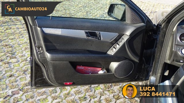 MERCEDES-BENZ C 220 usata 46