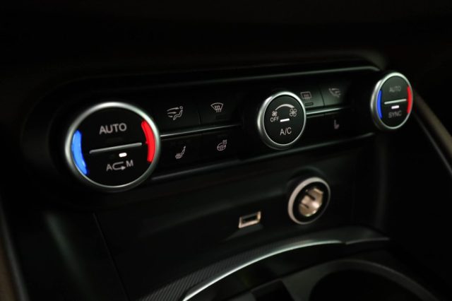 ALFA ROMEO Stelvio usata 11