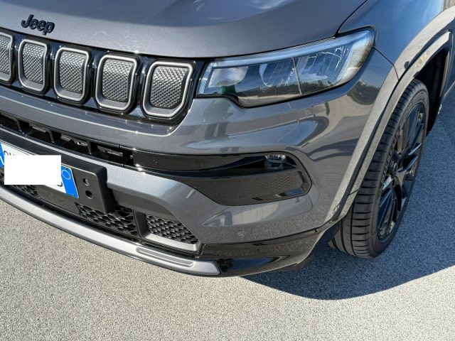 JEEP Compass usata, con Autoradio digitale