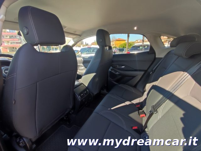 JAGUAR E-Pace usata, con Specchietti laterali elettrici