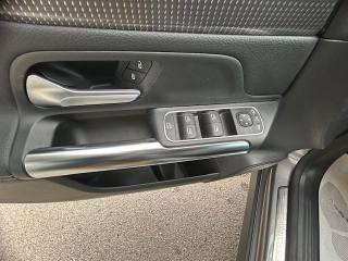 MERCEDES-BENZ GLA 200 usata, con Sedile posteriore sdoppiato