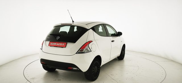 LANCIA Ypsilon usata, con Specchietti laterali elettrici