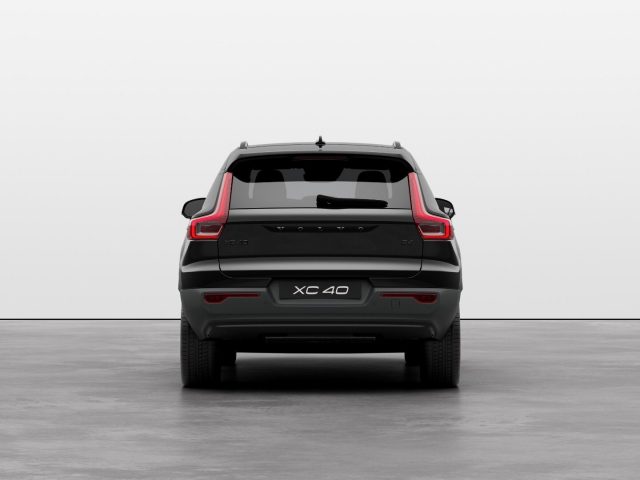VOLVO XC40 usata, con Alzacristalli elettrici