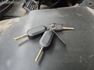 PEUGEOT Boxer usata, con Servosterzo