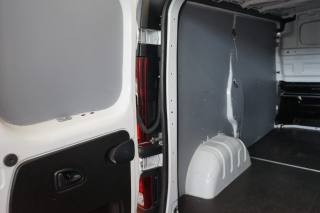 RENAULT Trafic usata 18