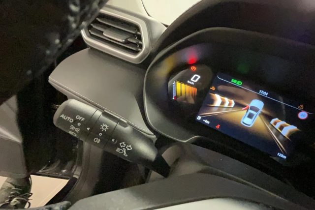 MG ZS usata, con Bluetooth