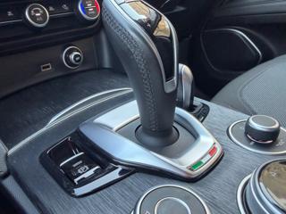 ALFA ROMEO Stelvio usata, con Luci diurne