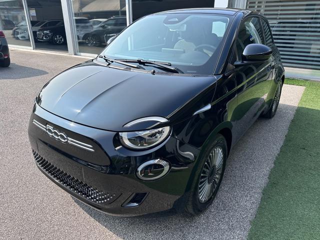 FIAT 500e usata, con Airbag laterali