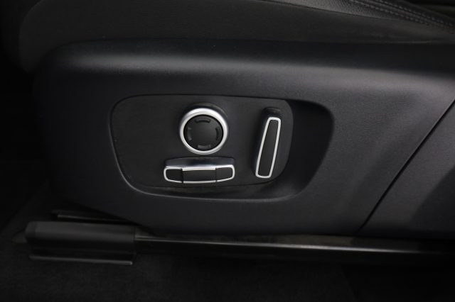 LAND ROVER Discovery Sport usata 14