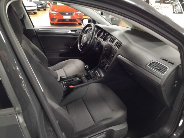 VOLKSWAGEN Golf Variant usata, con Fendinebbia