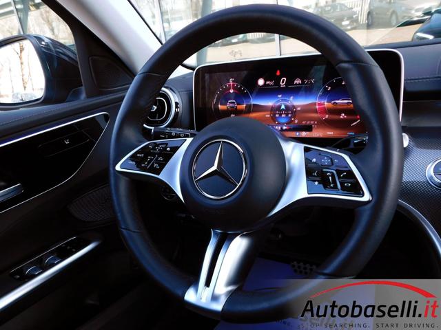MERCEDES-BENZ C 220 usata, con Specchietti laterali elettrici