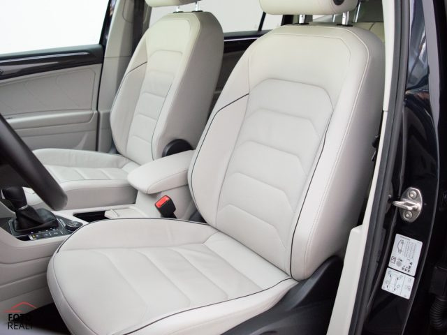 VOLKSWAGEN Tiguan Allspace usata, con Climatizzatore