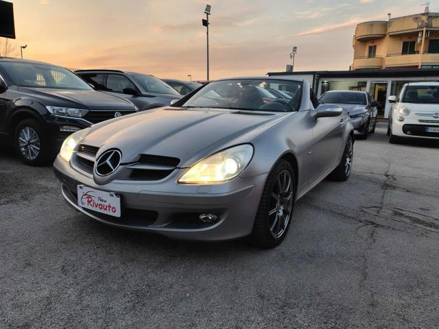 MERCEDES-BENZ SLK 200 usata, con Airbag