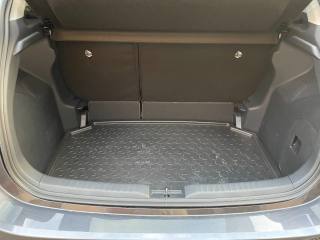 TOYOTA Yaris usata, con Servosterzo