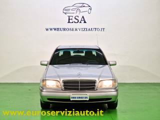 MERCEDES-BENZ C 180 usata, con Bracciolo