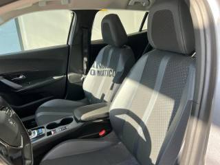 PEUGEOT 2008 usata, con Bluetooth