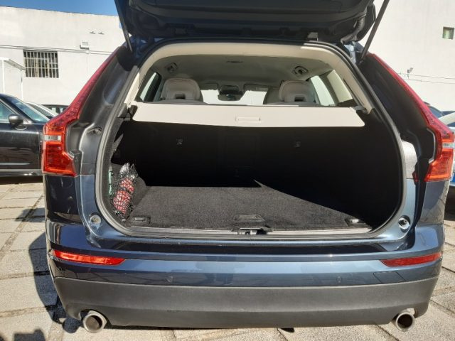 VOLVO XC60 usata, con Autoradio digitale