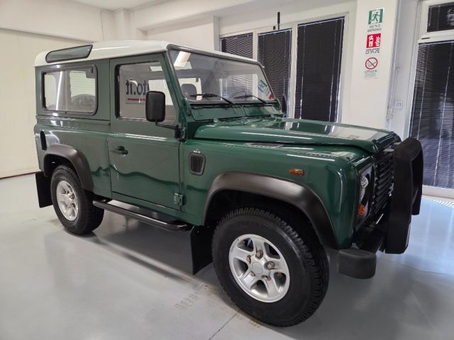 LAND ROVER Defender usata, con Cerchi in lega